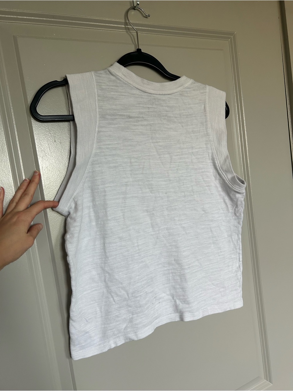 Faherty Women’s Classic White Organic Cotton Tank Top - Picture 6 of 6